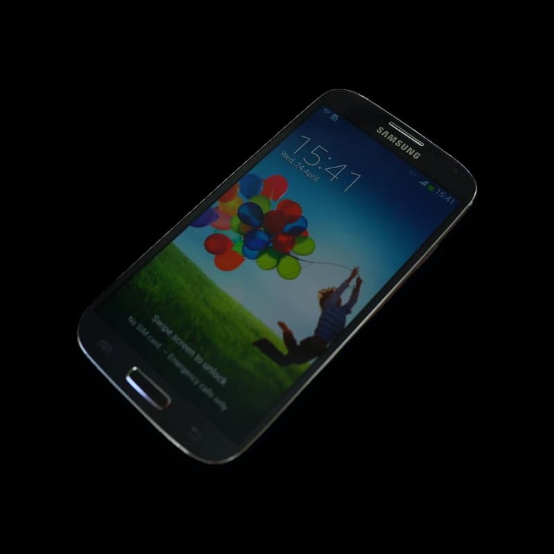 Samsung Galaxy S4 (smartphone) photo